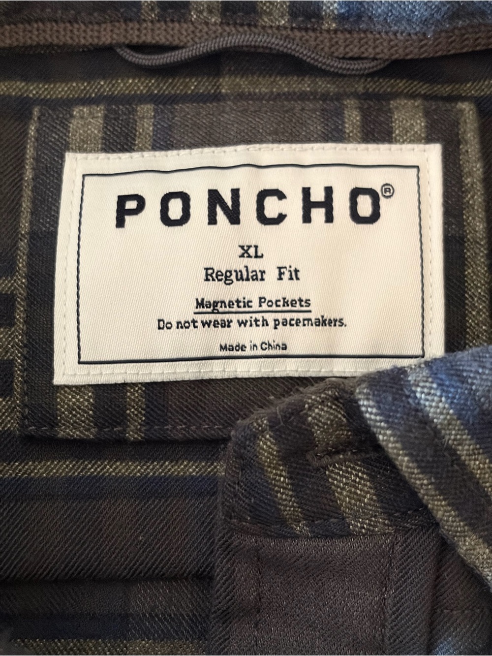 Poncho Outdoors Men’s XL Regular Fit Long Sleeve Shirt Gray/Brown
